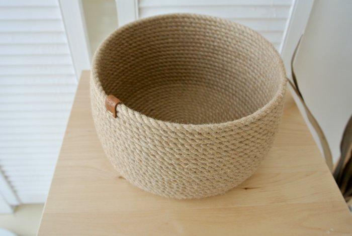 Корзина из бечевки