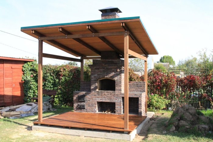 Навес для барбекю на даче