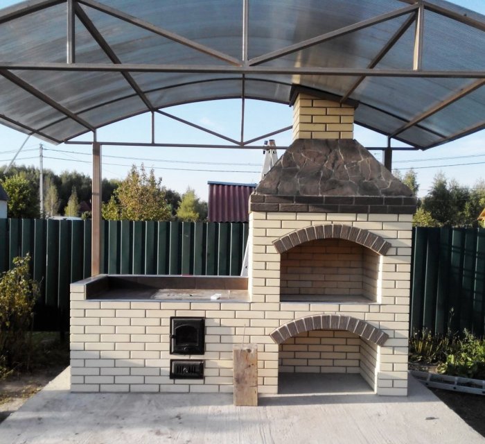 Мангал из кирпича