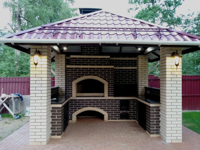 Беседка из кирпича