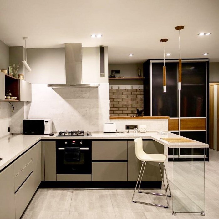 П образная кухня гостиная