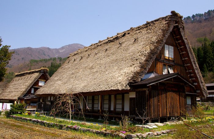 Гассё-дзукури в Японии