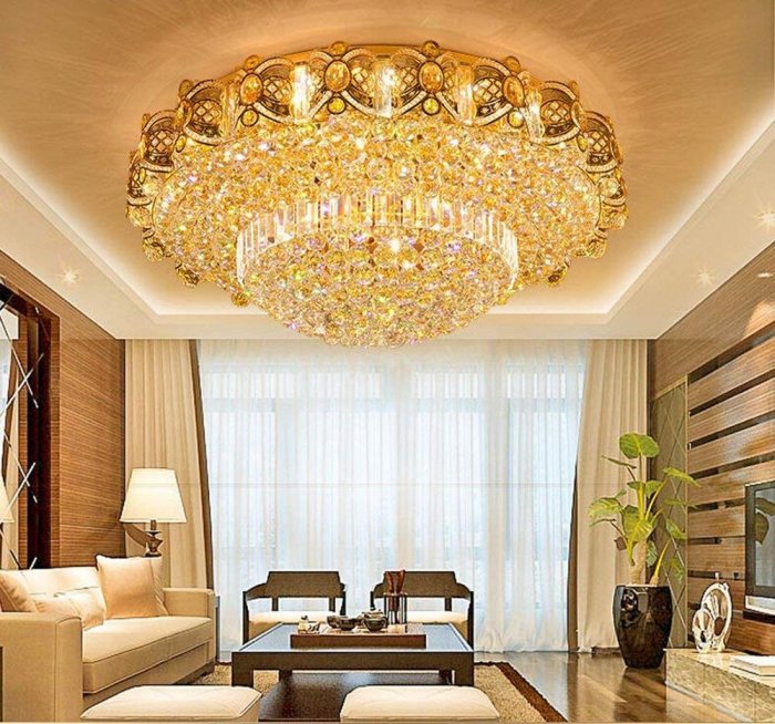 Красивые люстры для зала