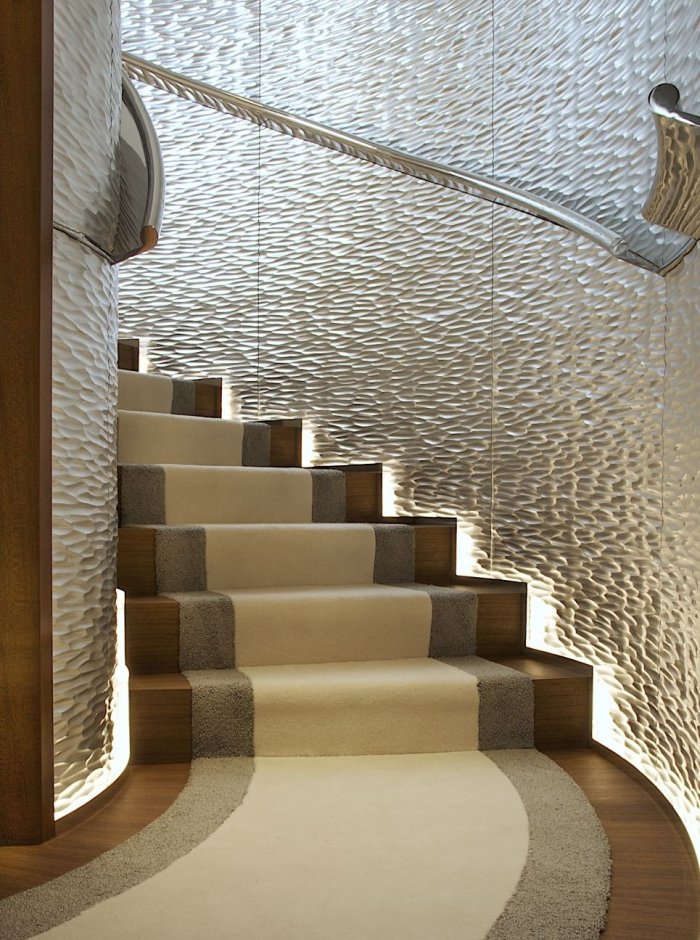 Отделка лестничного марша