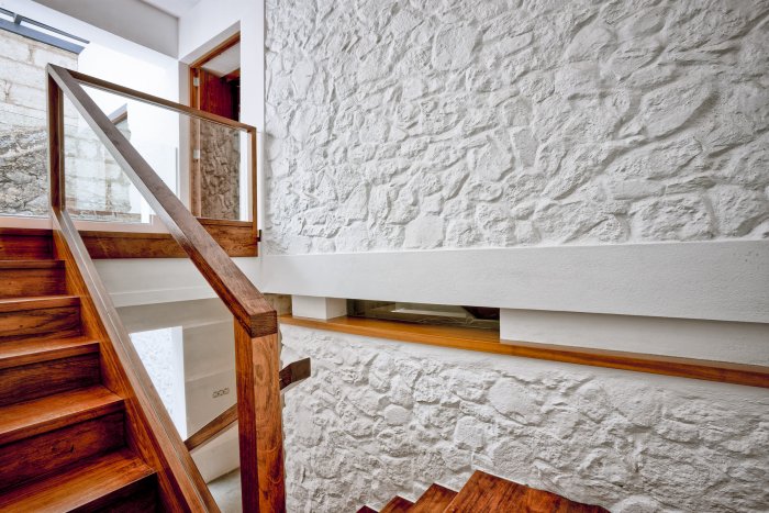 Отделка лестничного проема