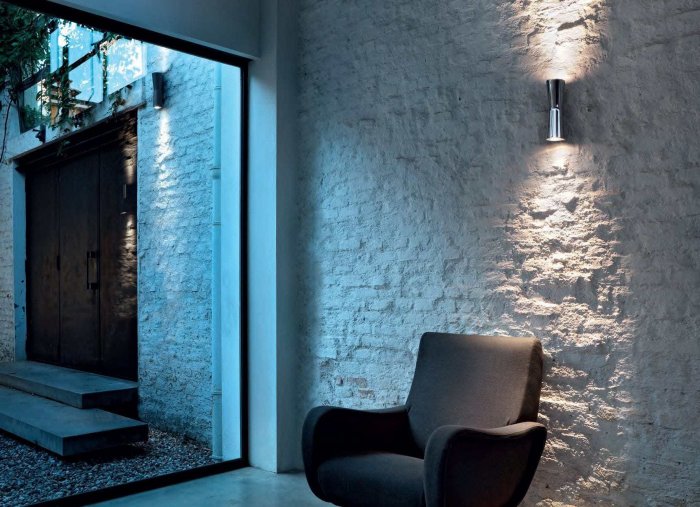 Подсветка стены