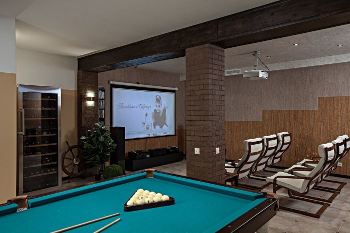 Баня с тренажерным залом