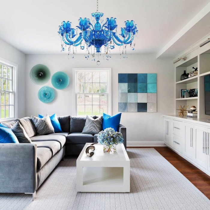 Гостиная с синими акцентами