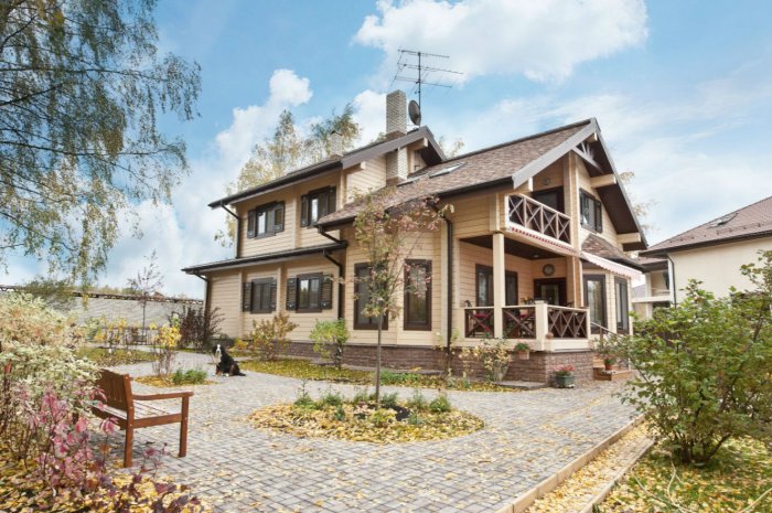 Загородный дом светлый