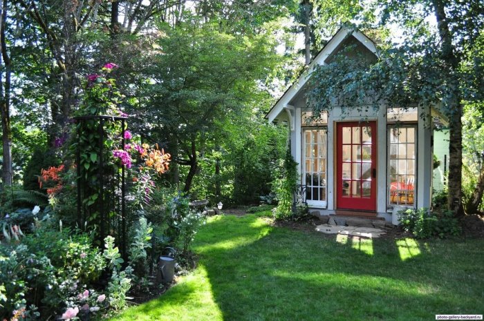 Коттедж Гарден сад