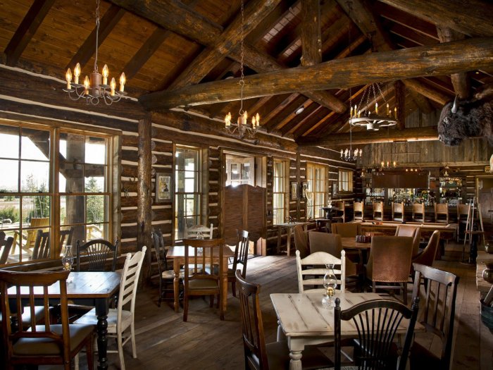 Ранчо Салун внутри