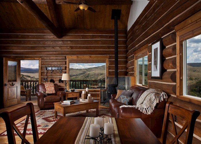 Отель Brush Creek Ranch