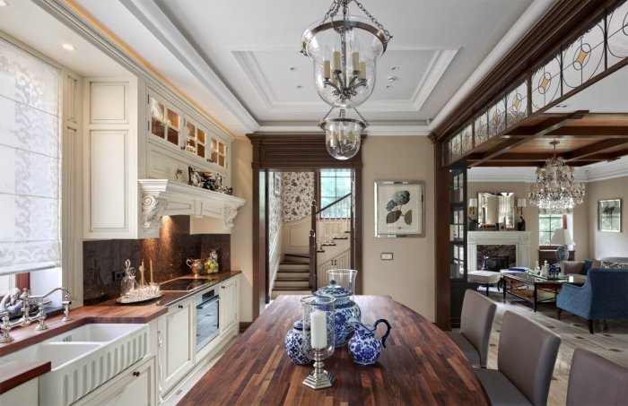 Неоклассика в интерьере загородного дома