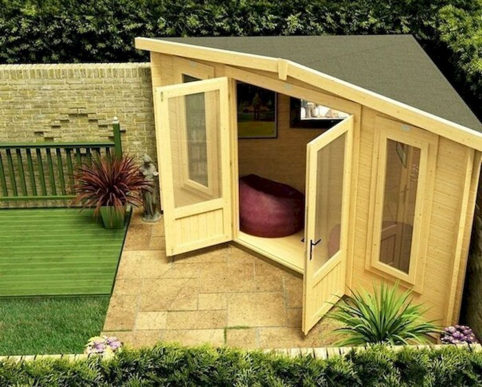 Угловой сарай для дачи