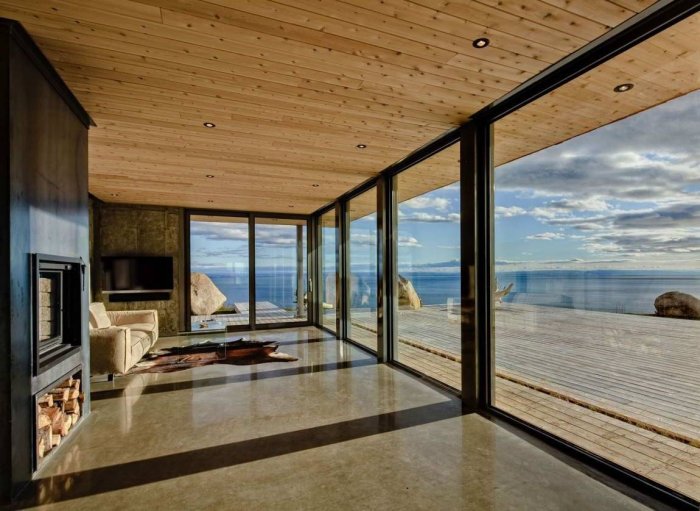 Дом с панорамным остеклением