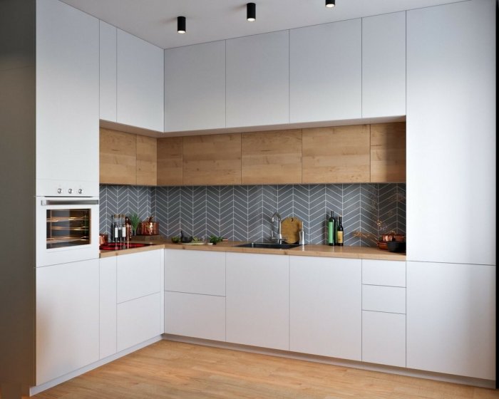 Угловая кухня со шкафами до потолка