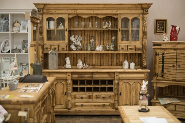 Буфет «Викинг 05 gl» из массива сосны