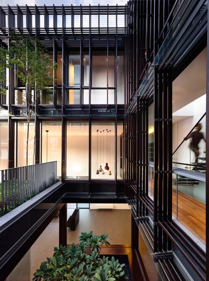 Здания с внутренним атриумом