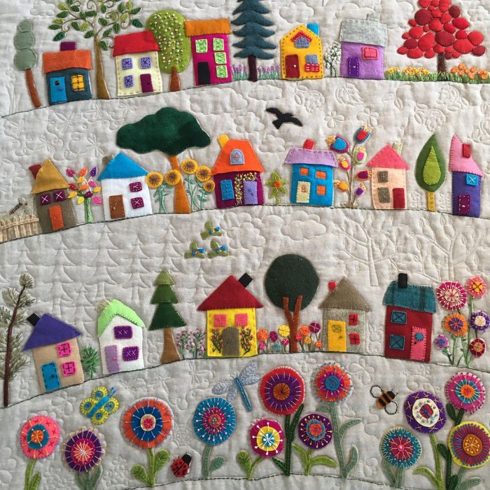 Ткань с домиками