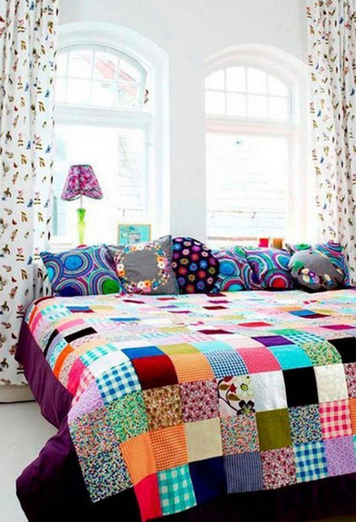 Одеяло пэчворк в интерьере