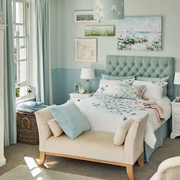 Лаура Эшли голубой