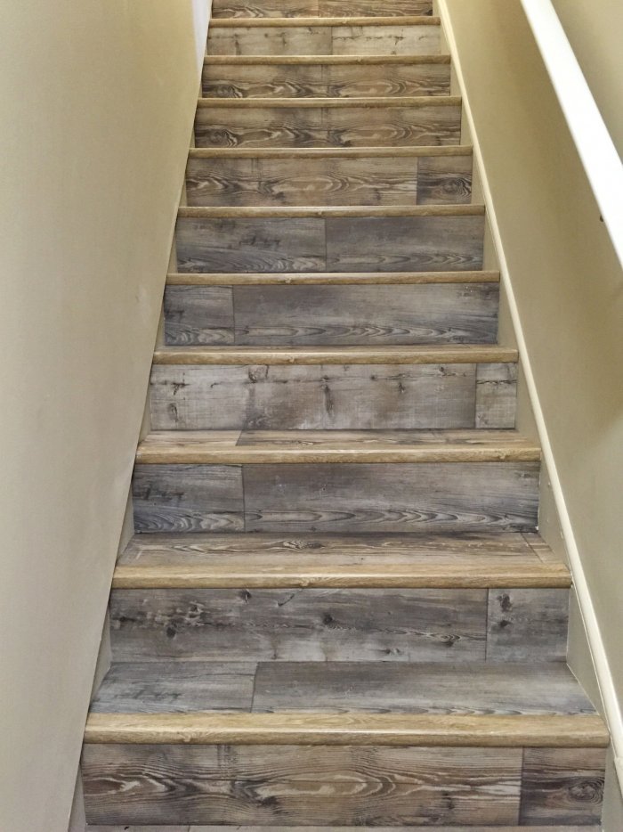 Отделка лестницы ламинатом