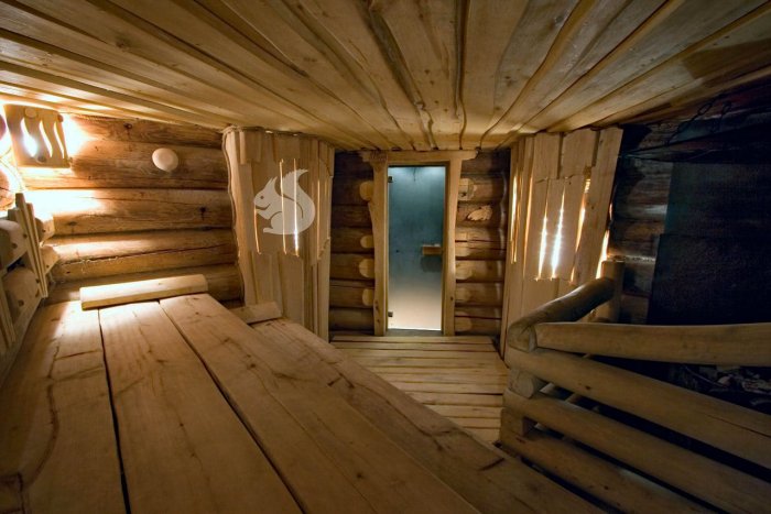 Отделка необрезной доской