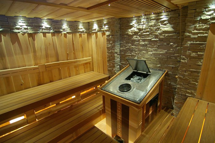 Парилка из необрезной доски