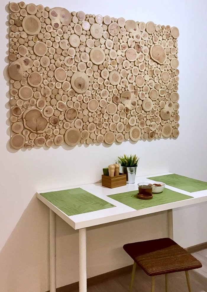 Деревянный декор на стену