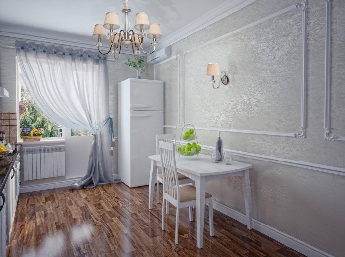 Кухня с молдингами на стенах