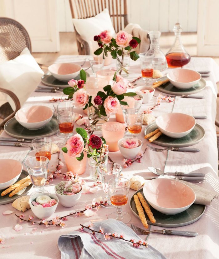 Сервировка праздничного стола