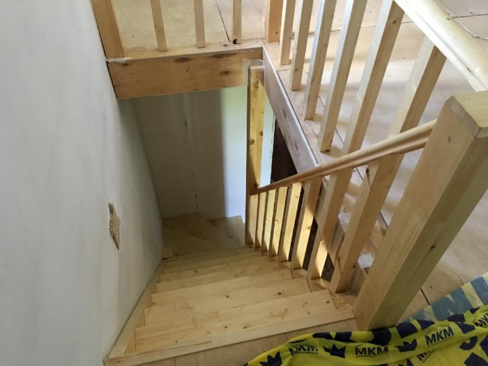 Лестничный проем на второй этаж