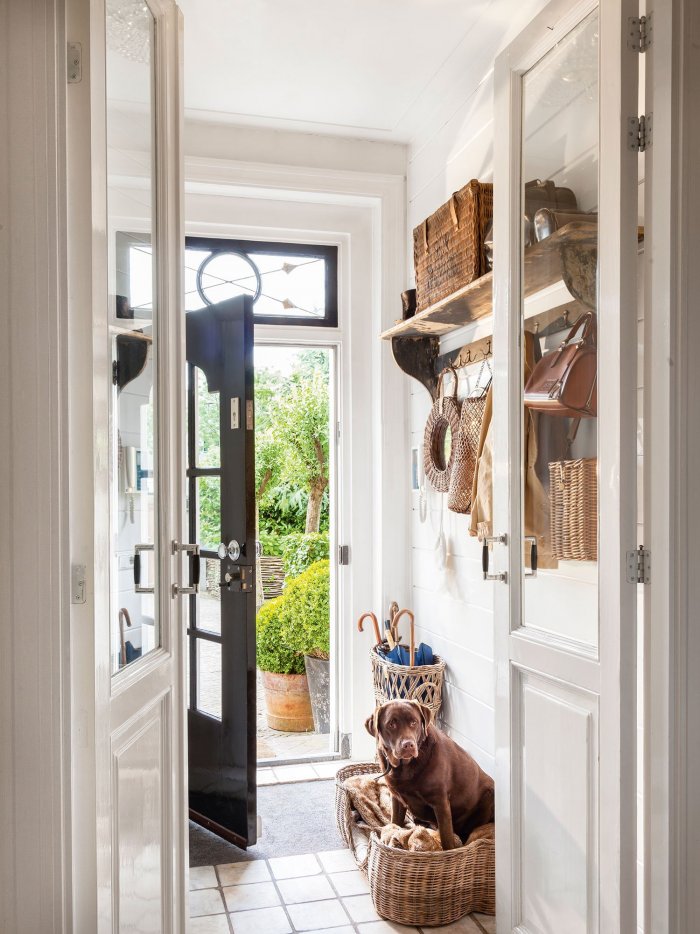 Прихожая тамбур в частном доме