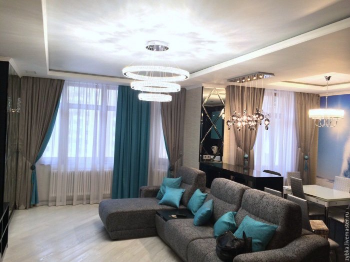 Бежево бирюзовая гостиная