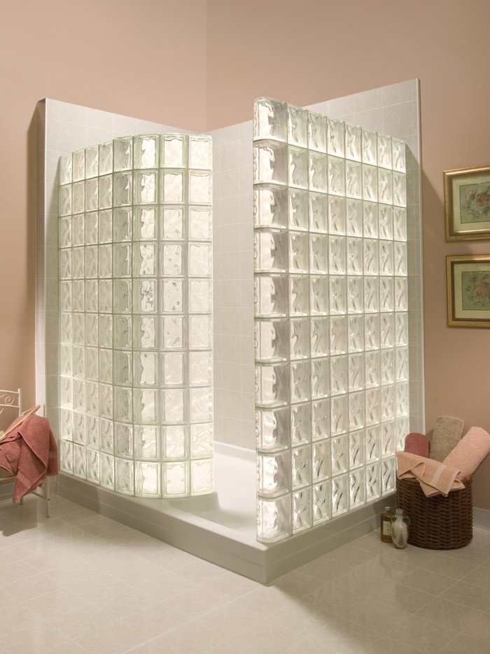 Душевые кабины из стеклоблоков