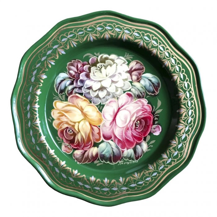 Жостовская роспись на бургундском фоне