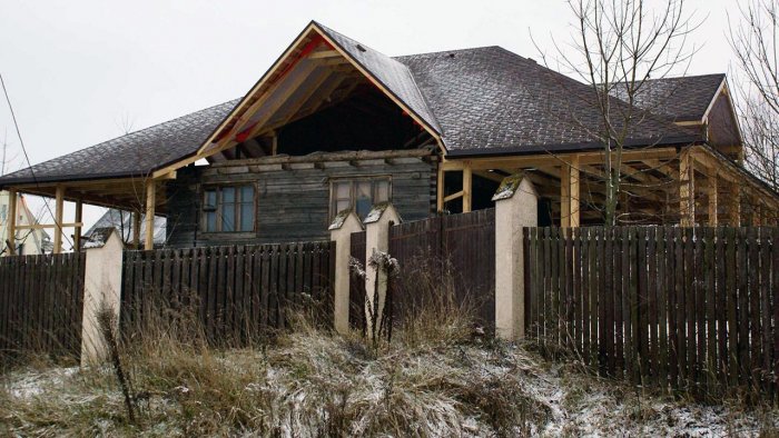 Реконструкция старого деревенского дома