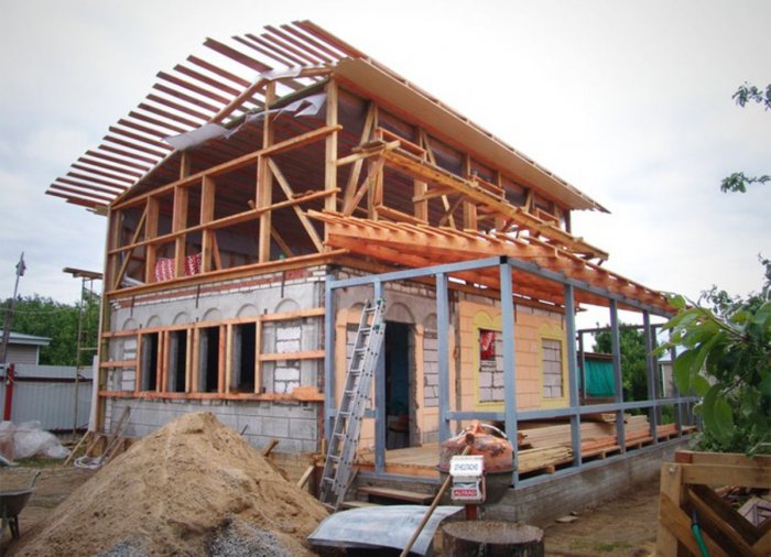 Каркасная надстройка второго этажа