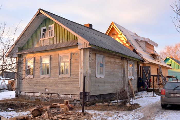 Пристройка к старому дому
