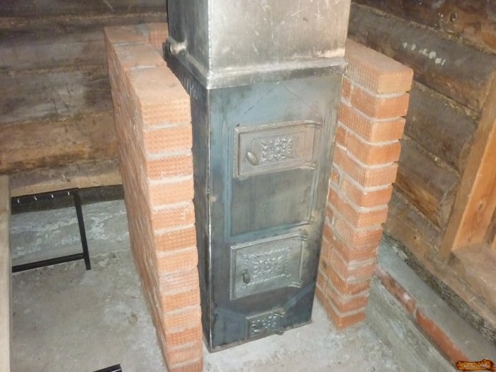 Обкладка металлической печи