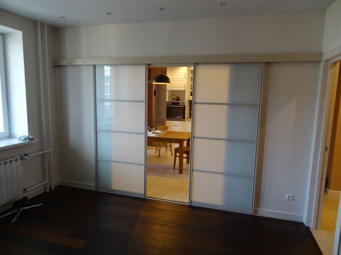 Кухня-гостиная с раздвижной перегородкой