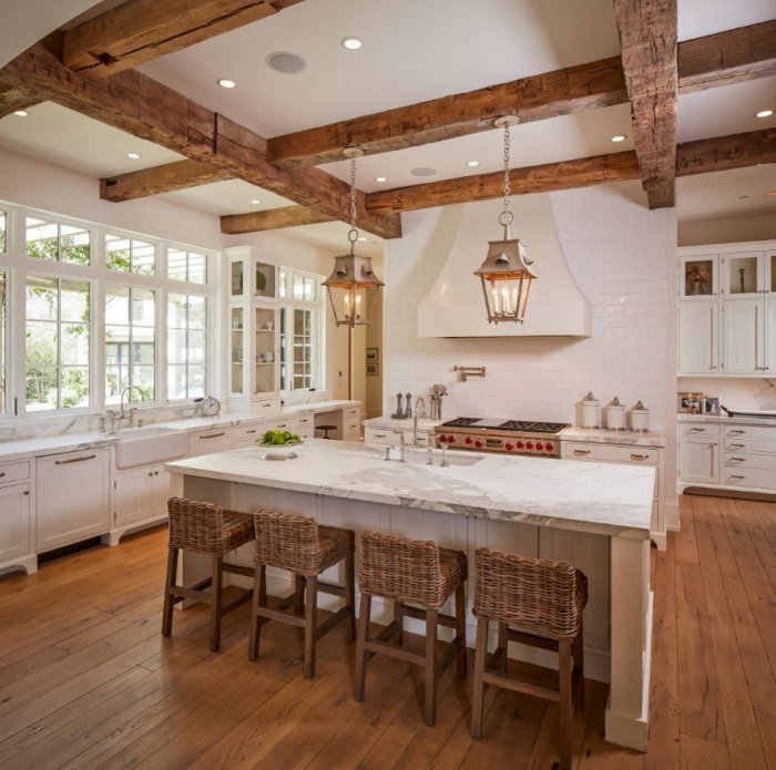 Кухня гостиная в деревенском стиле