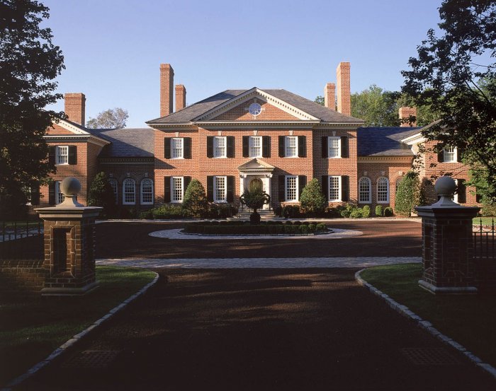 Georgian Colonial Mansion