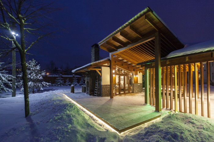 Шале с перголой