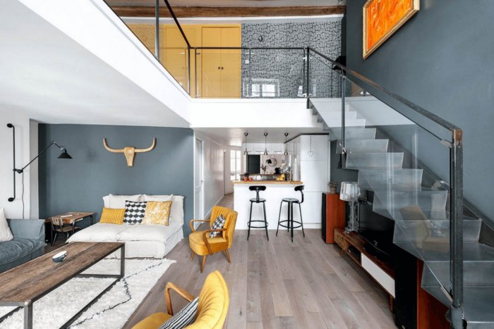 Двухуровневая квартира студия