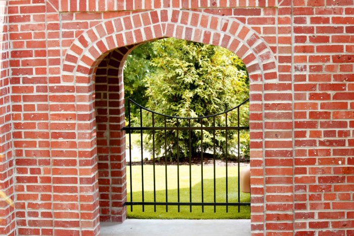 Арочный кирпич