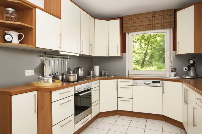 Кухонные гарнитуры п образные