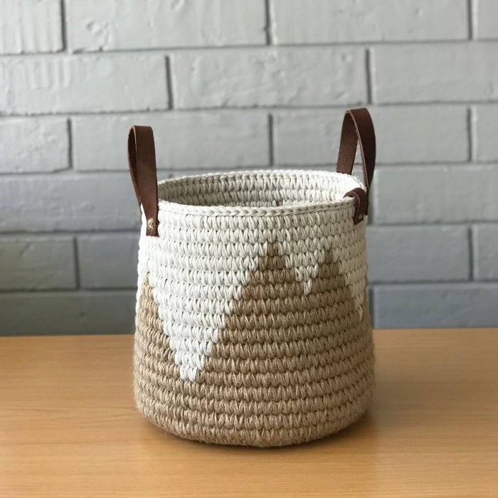 Корзина из джута