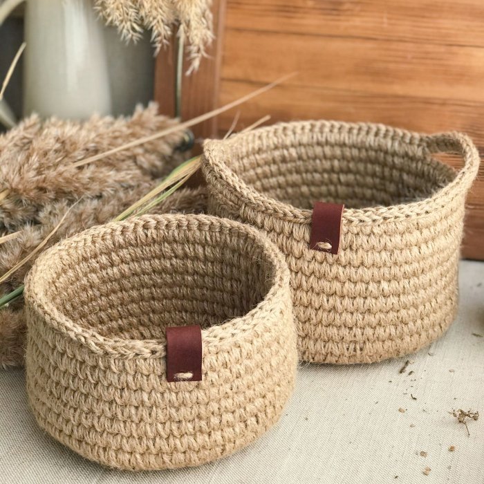 Джутовые корзинки в интерьере