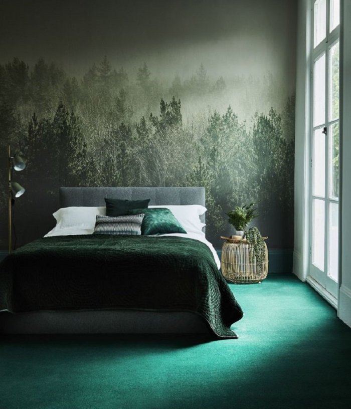 Темно зеленая спальня